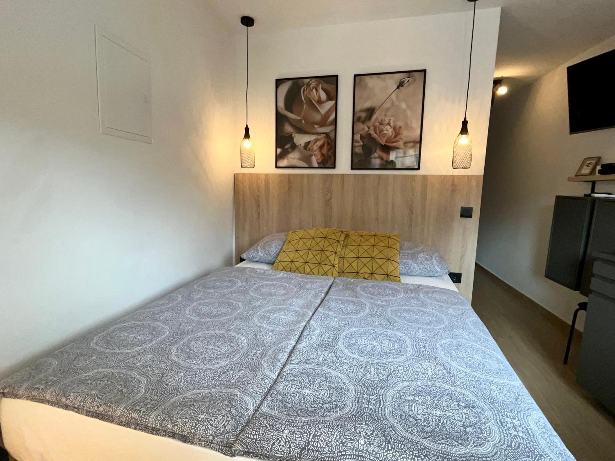 Apartmani Audacia ซริกเวนิซา ภายนอก รูปภาพ